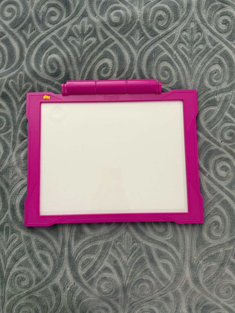 Crayola Light Up Tracing Pad Pink: Creative Drawing